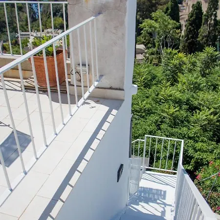 Apartamento Attico *