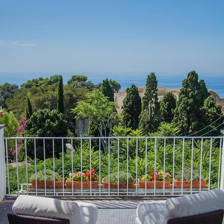 Attico * Capri